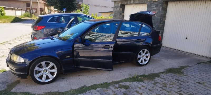 BMW 318 E46, снимка 4 - Автомобили и джипове - 52096257