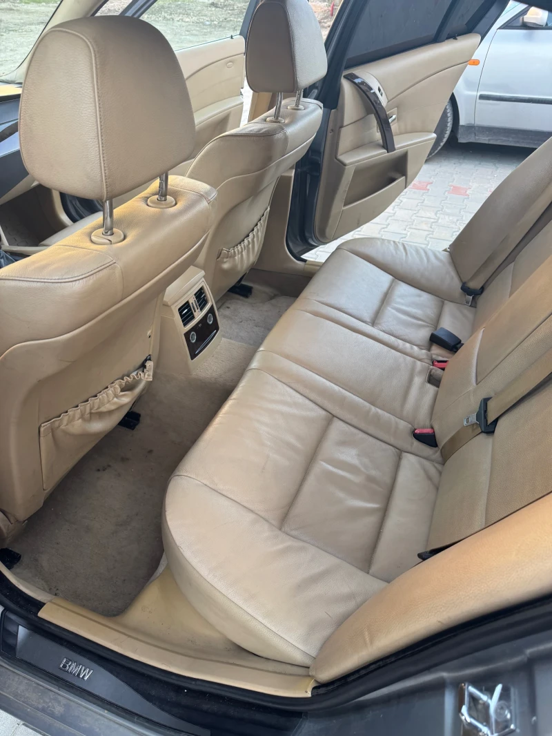 BMW 530 E60, снимка 11 - Автомобили и джипове - 52256909