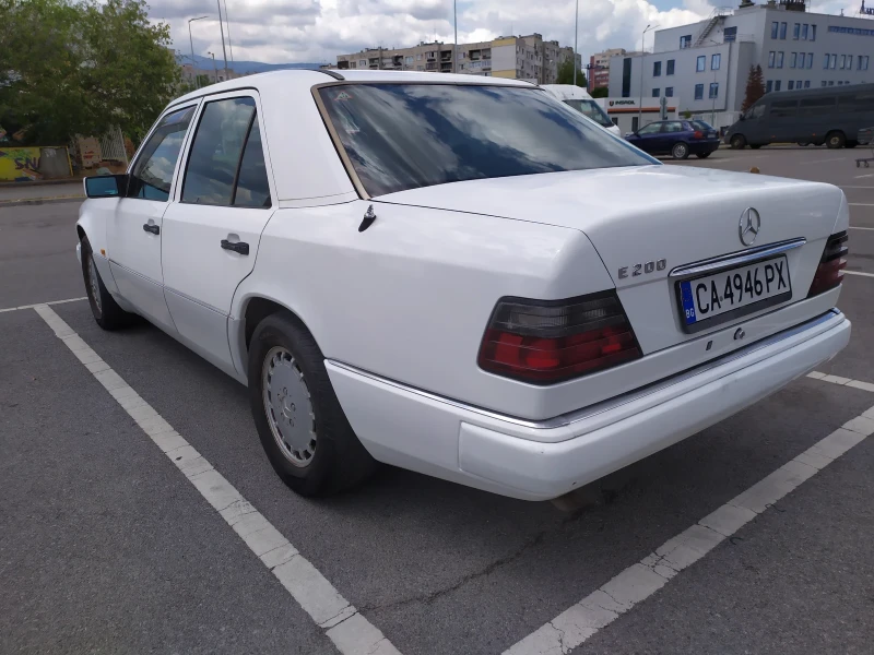 Mercedes-Benz 124 2.0 бензин 16v, снимка 5 - Автомобили и джипове - 52353950