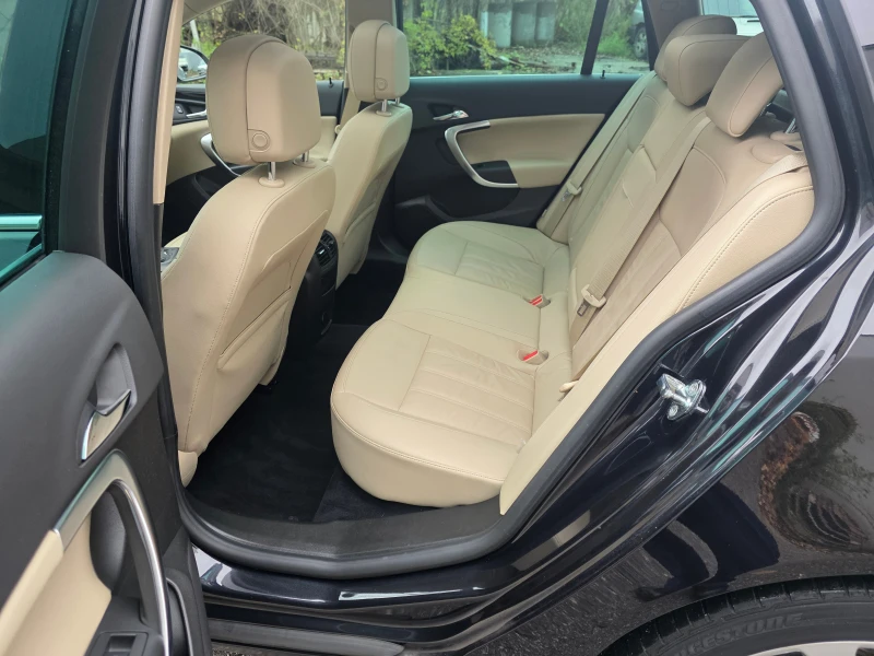 Opel Insignia 1.6TI 56000km! SPORTS TOURER EURO6B, снимка 10 - Автомобили и джипове - 52477319
