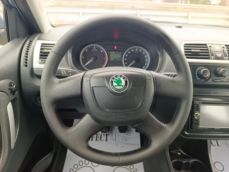 Skoda Fabia 1.4TDi-80кс., снимка 12 - Автомобили и джипове - 53045693