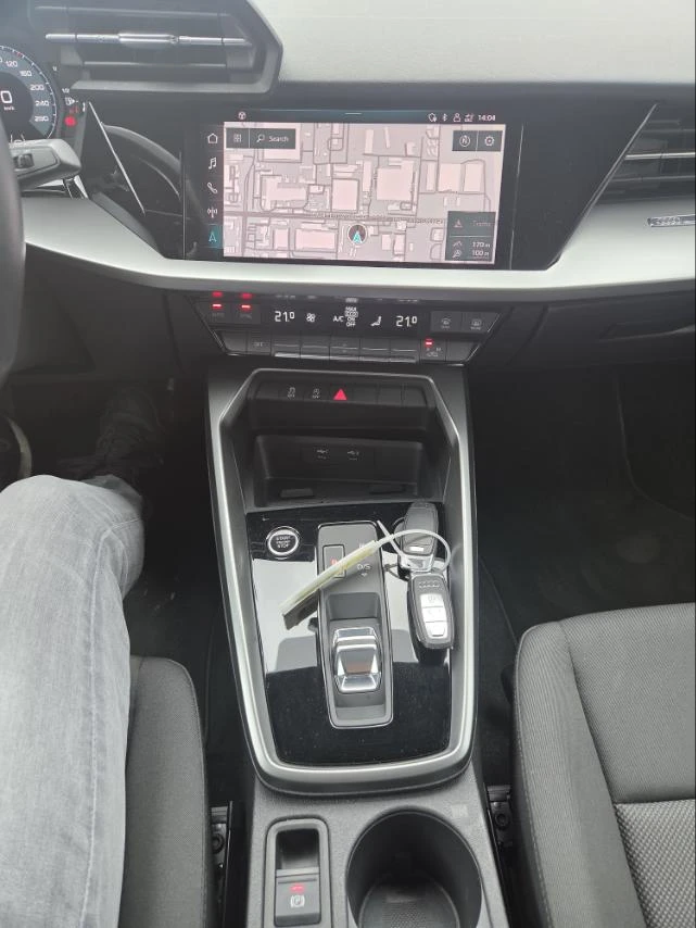 Audi A3 2.0 TDI, снимка 10 - Автомобили и джипове - 54007150