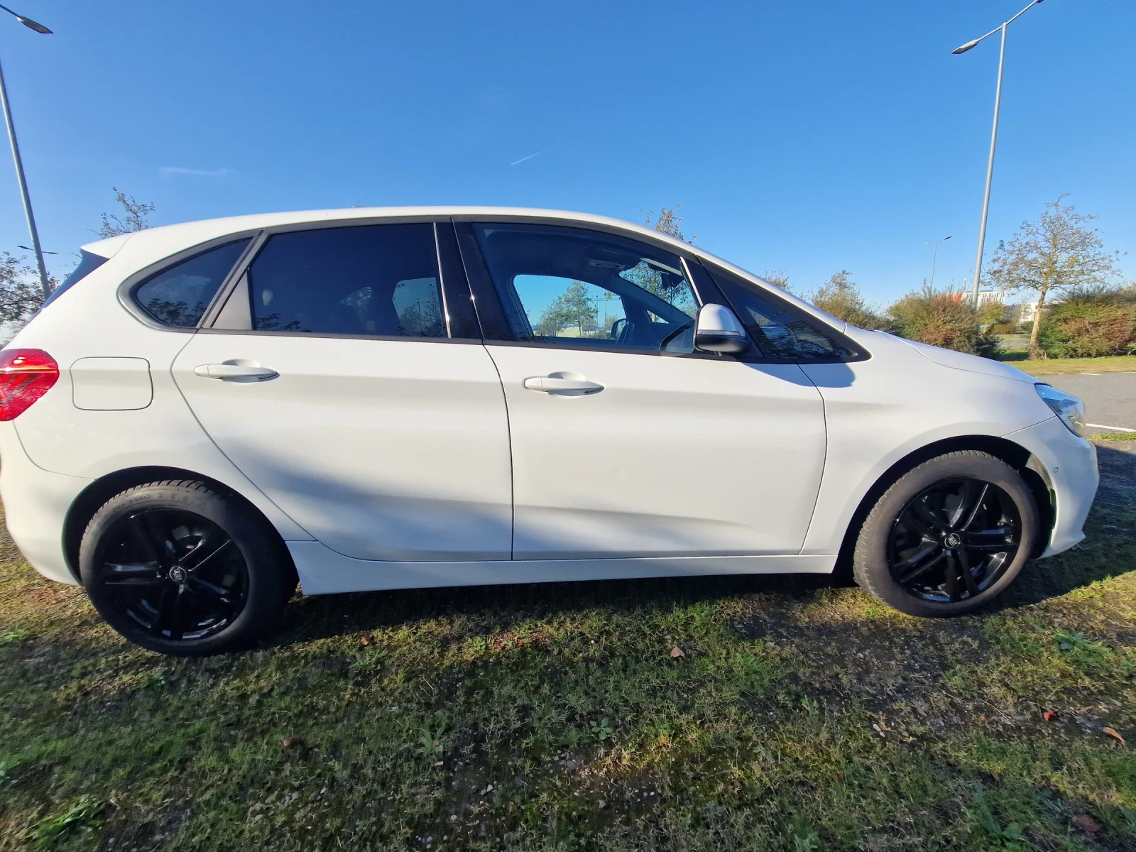 BMW 2 Active Tourer 220 D Sport - изображение 2