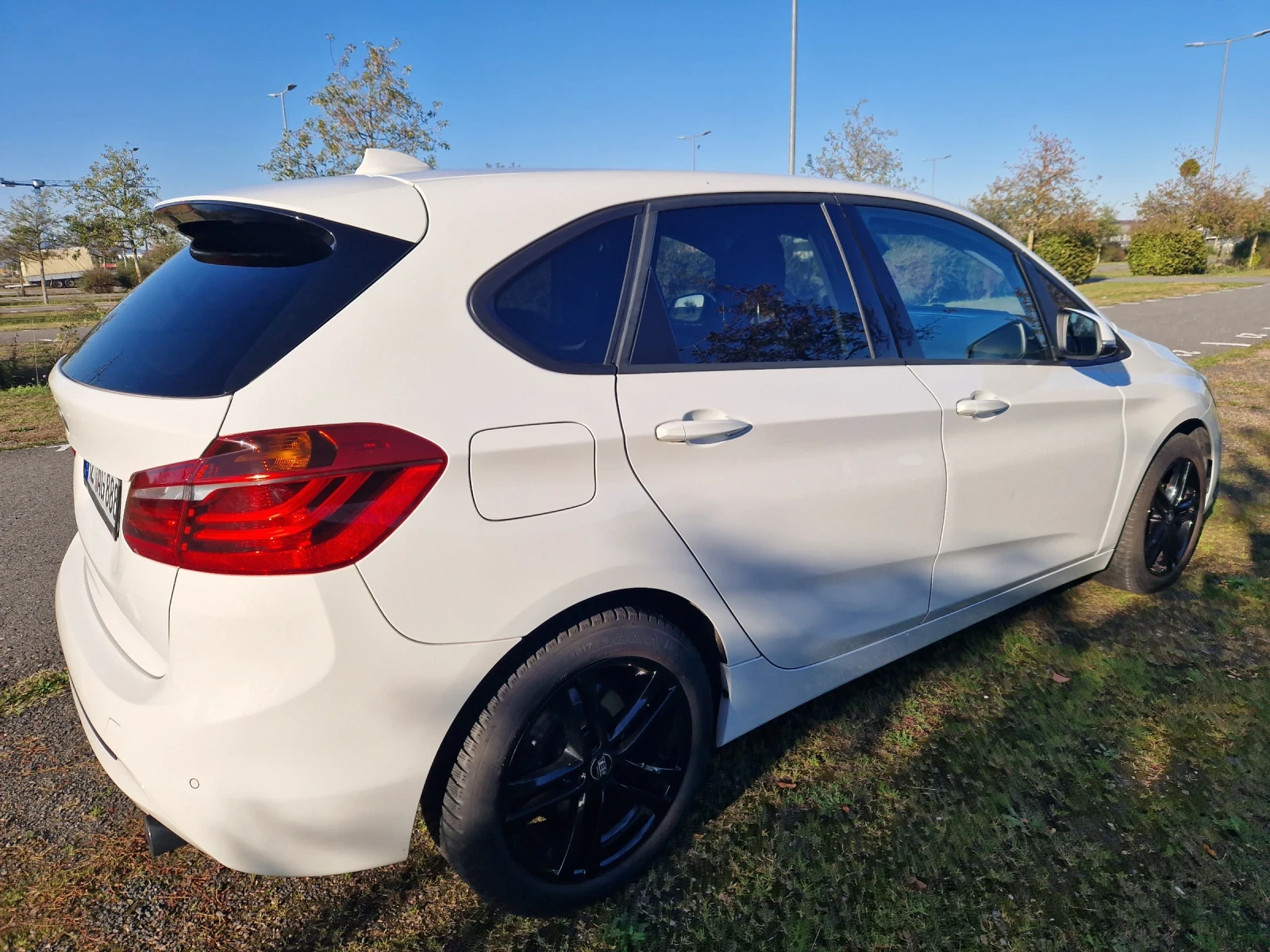 BMW 2 Active Tourer 220 D Sport - изображение 3