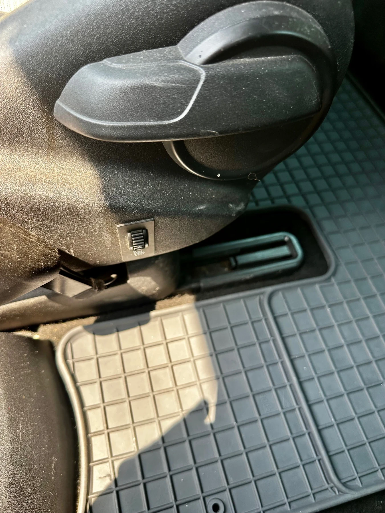 Citroen Grand C4 Picasso 2.0 HDI 163 к.с - изображение 6