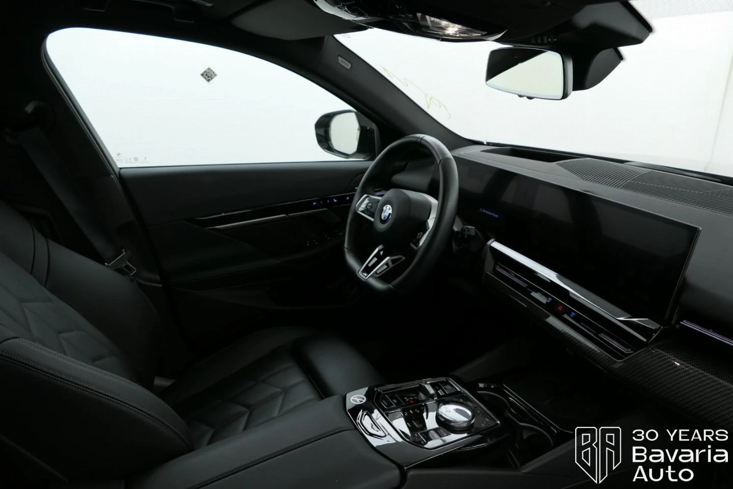 BMW 520 d xDrive Touring M Sport Paket Steptronic - изображение 7