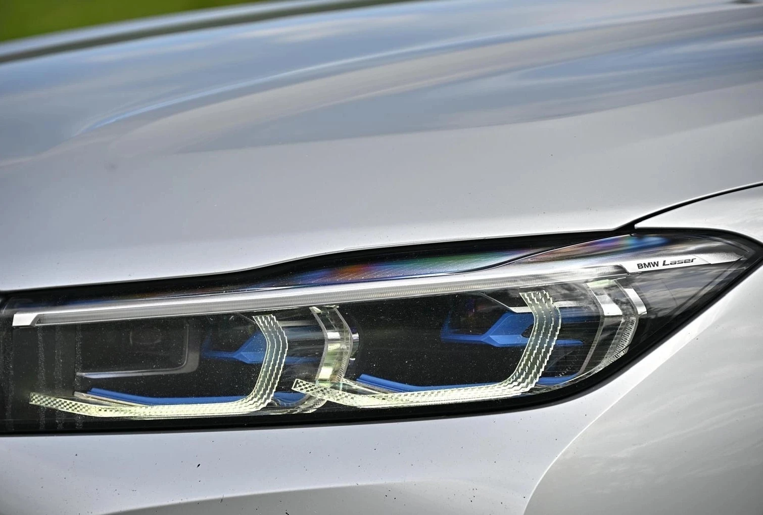 BMW 750 xDrive - изображение 6