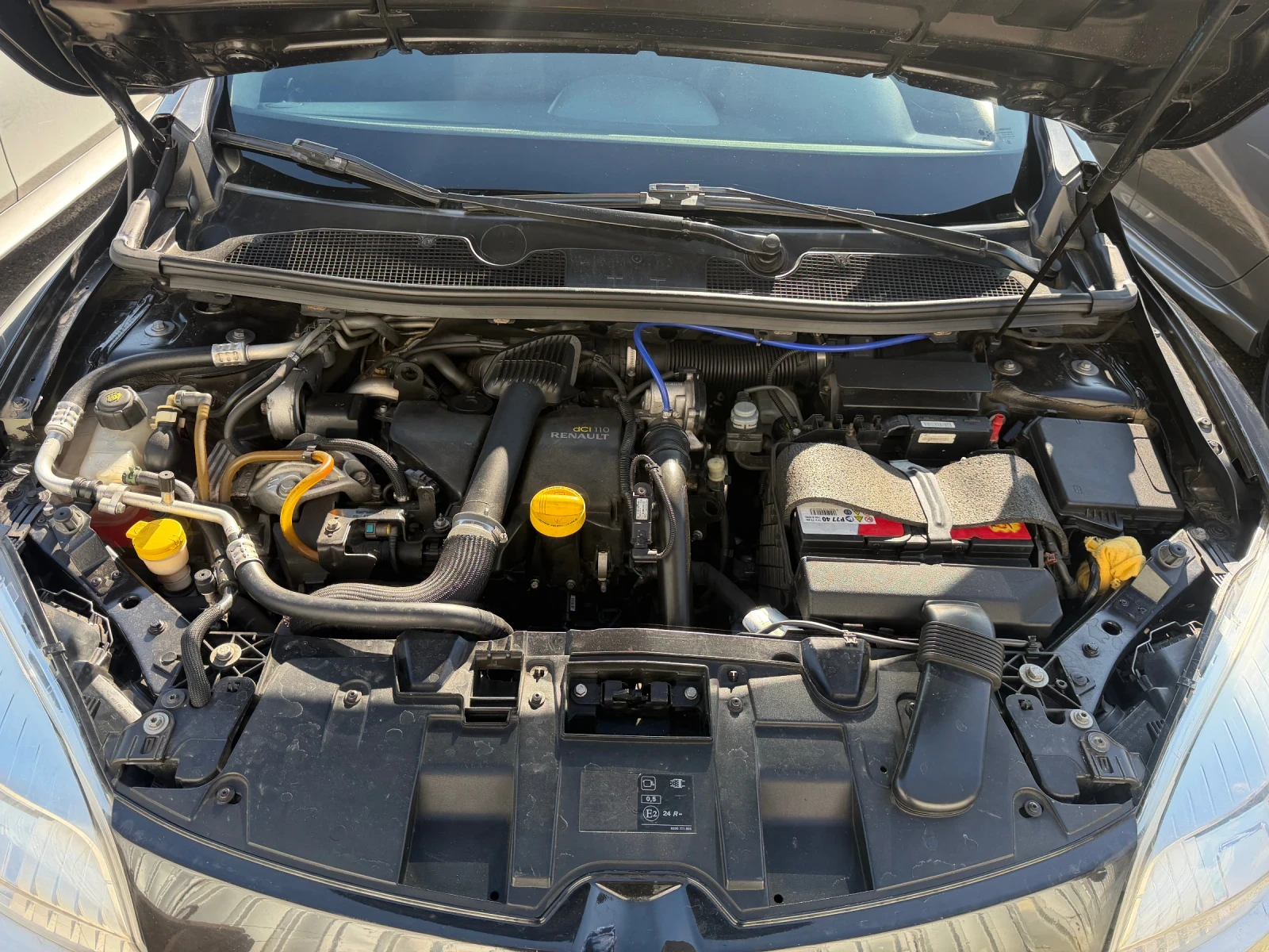 Renault Megane  - изображение 7