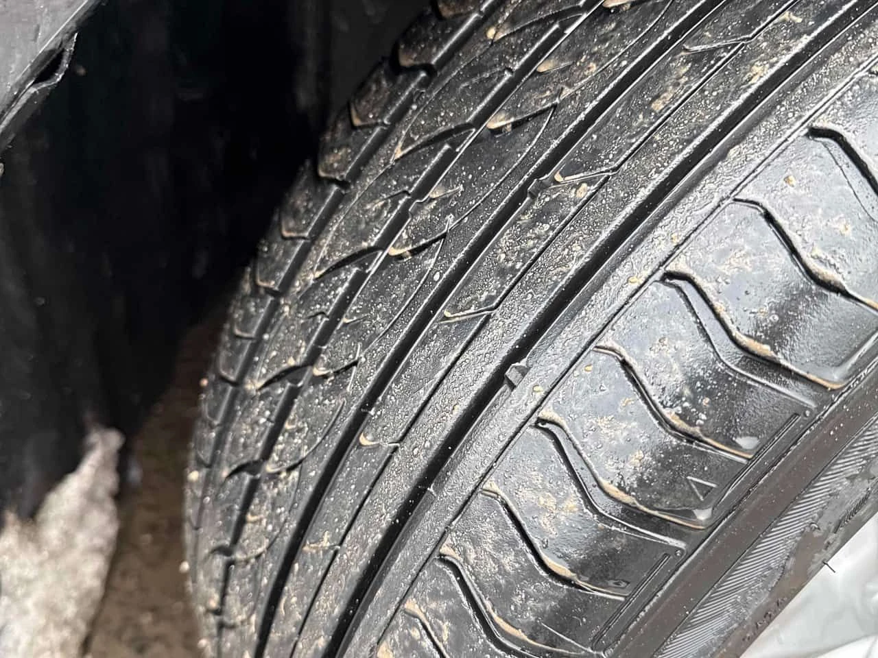 Toyota Camry * SE Auto AWD * CARFAX * СЛЕДЕНЕ НА ЛЕНТИ, снимка 17 - Автомобили и джипове - 53880573