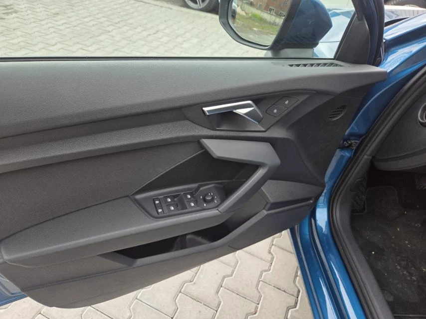 Audi A3 2.0 TDI, снимка 13 - Автомобили и джипове - 54007150