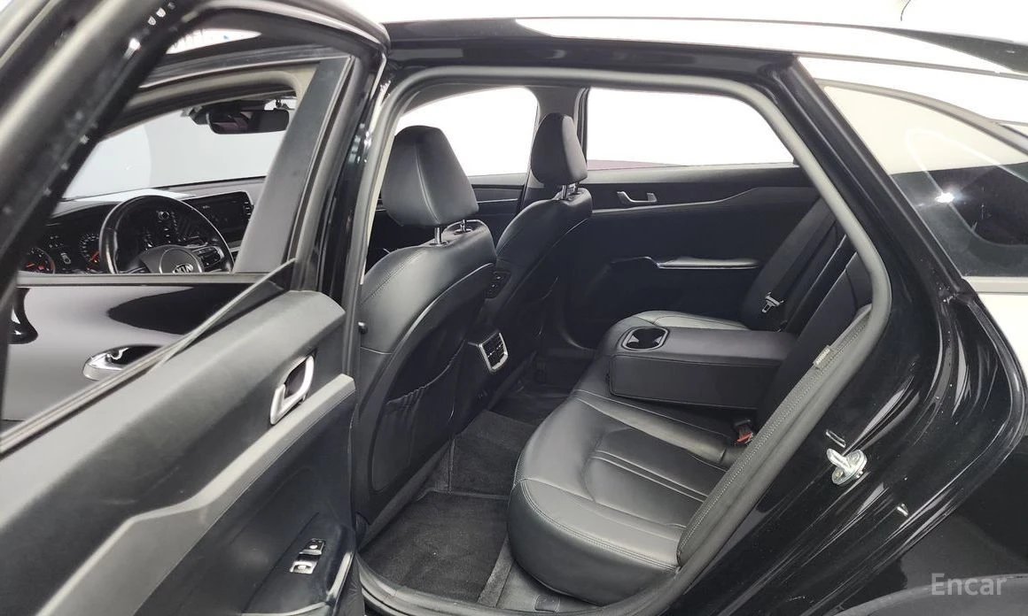 Kia K5, снимка 12 - Автомобили и джипове - 54039830