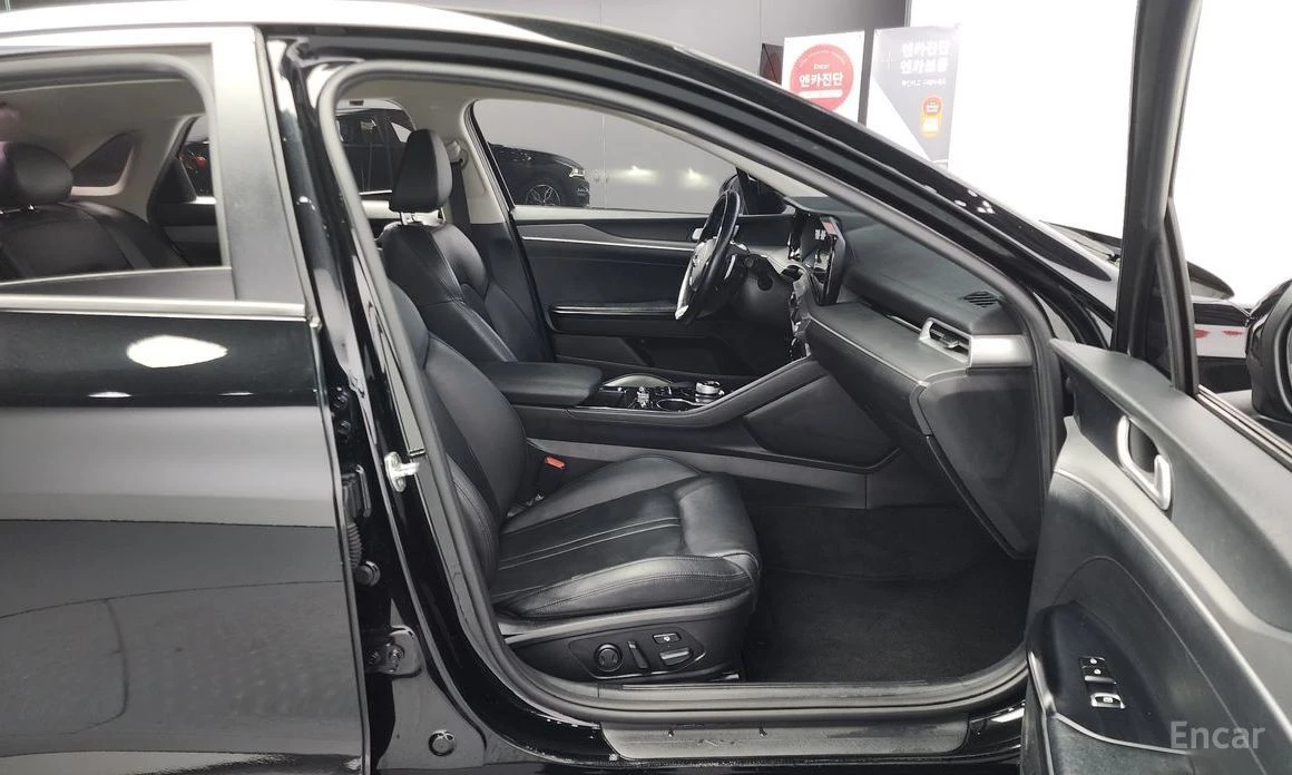 Kia K5, снимка 10 - Автомобили и джипове - 54039830