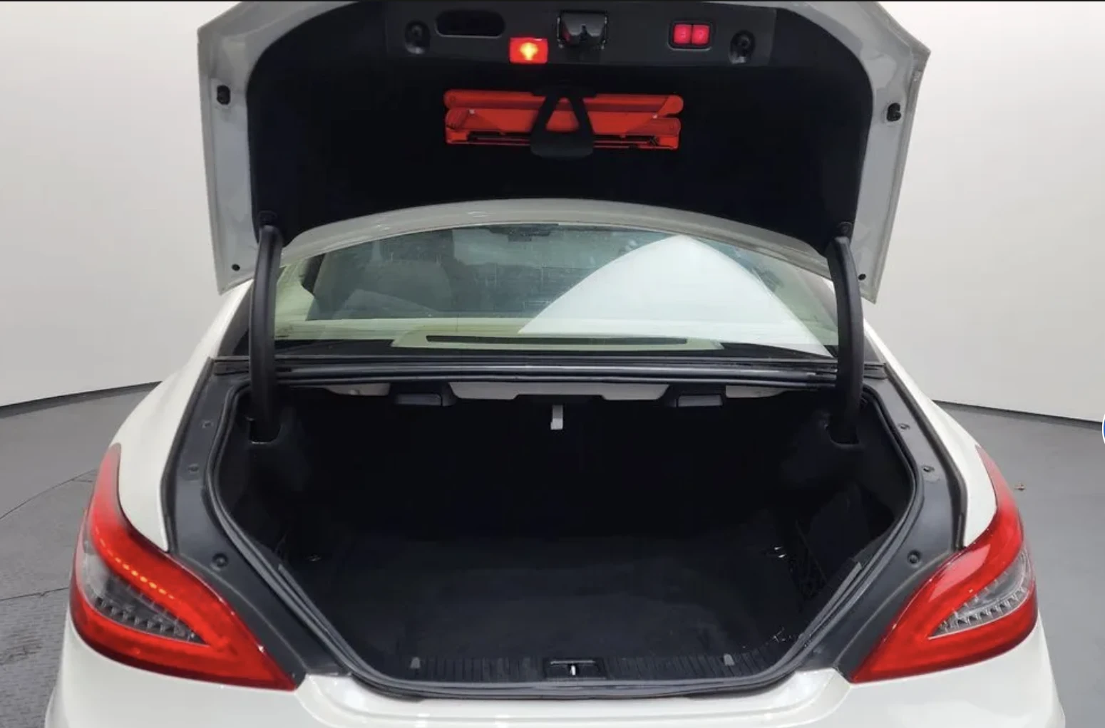 Mercedes-Benz CLS 63 AMG �������/���������/������/FULL | Mobile.bg � ����������� 17