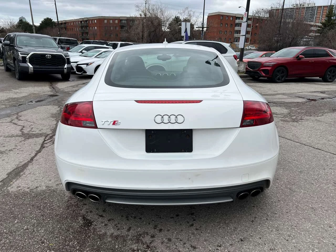 Audi Tt TTS/2.0T/CARFAX/АЛКАНТАРА/2 ЧИФТА ГУМИ И ДЖАНТИ/, снимка 5 - Автомобили и джипове - 54203807