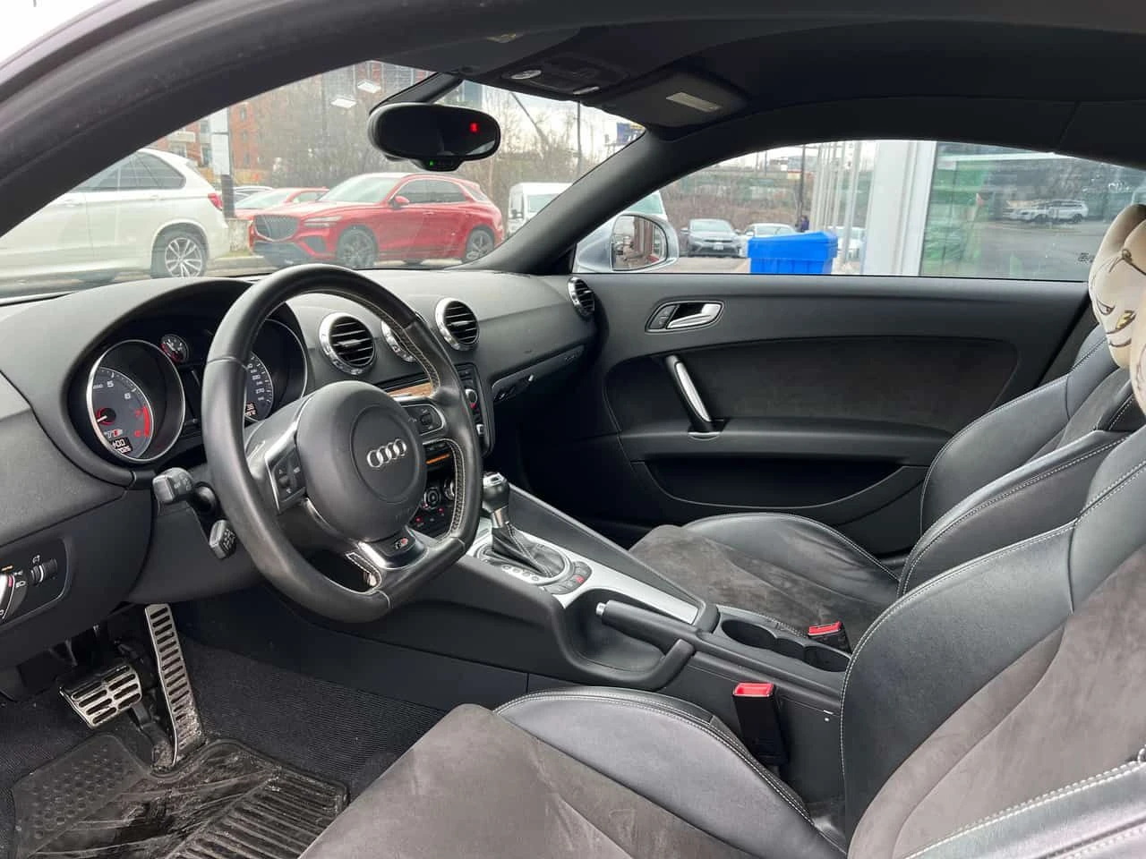 Audi Tt TTS/2.0T/CARFAX/АЛКАНТАРА/2 ЧИФТА ГУМИ И ДЖАНТИ/, снимка 6 - Автомобили и джипове - 54203807