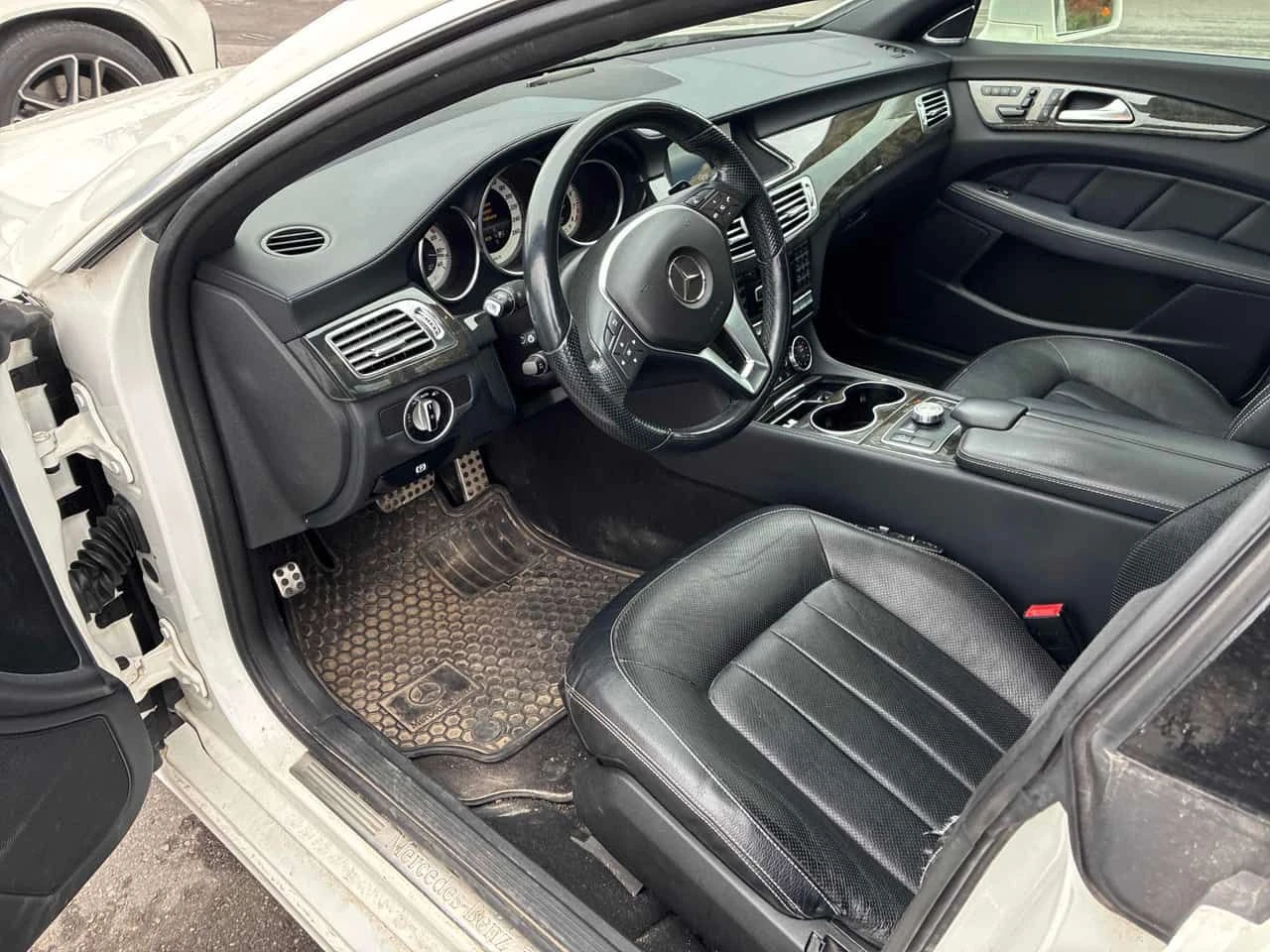Mercedes-Benz CLS 550 * ��������� * �������� ������ * ������ | Mobile.bg � ����������� 5