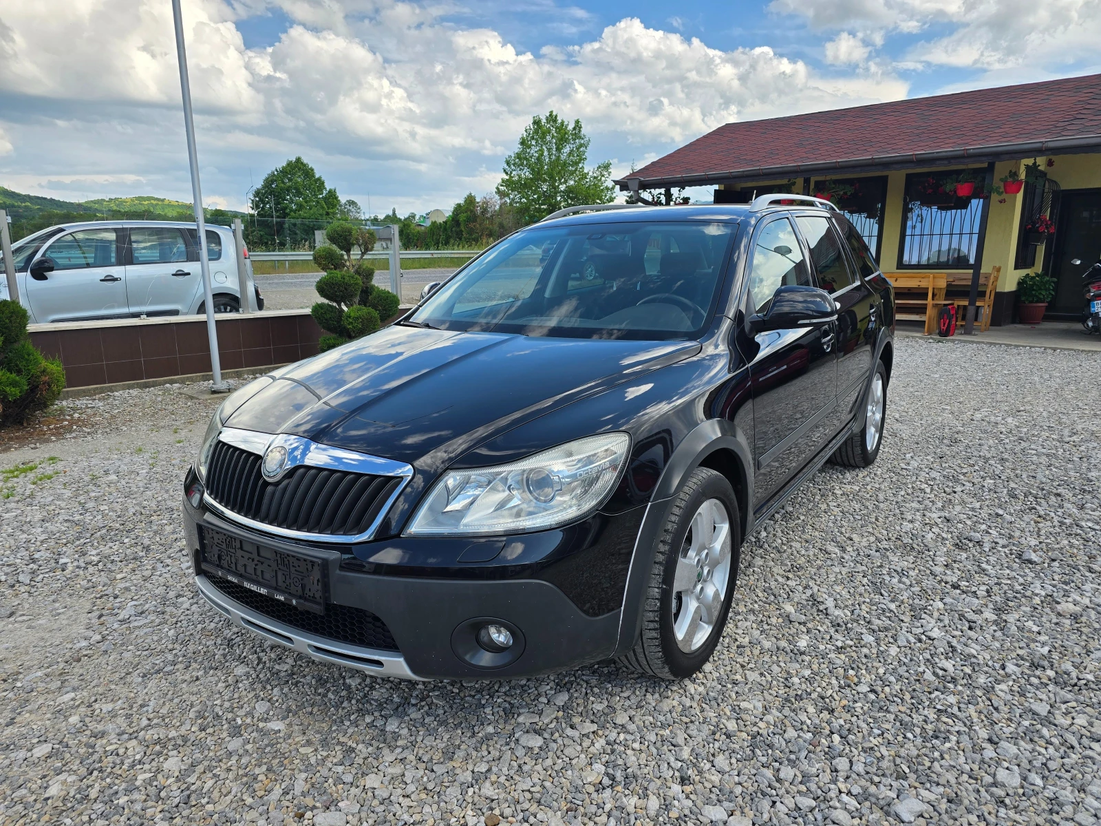 Skoda Octavia 2, 0 TDI SCOUT !! НАВИГАЦИЯ !!! 