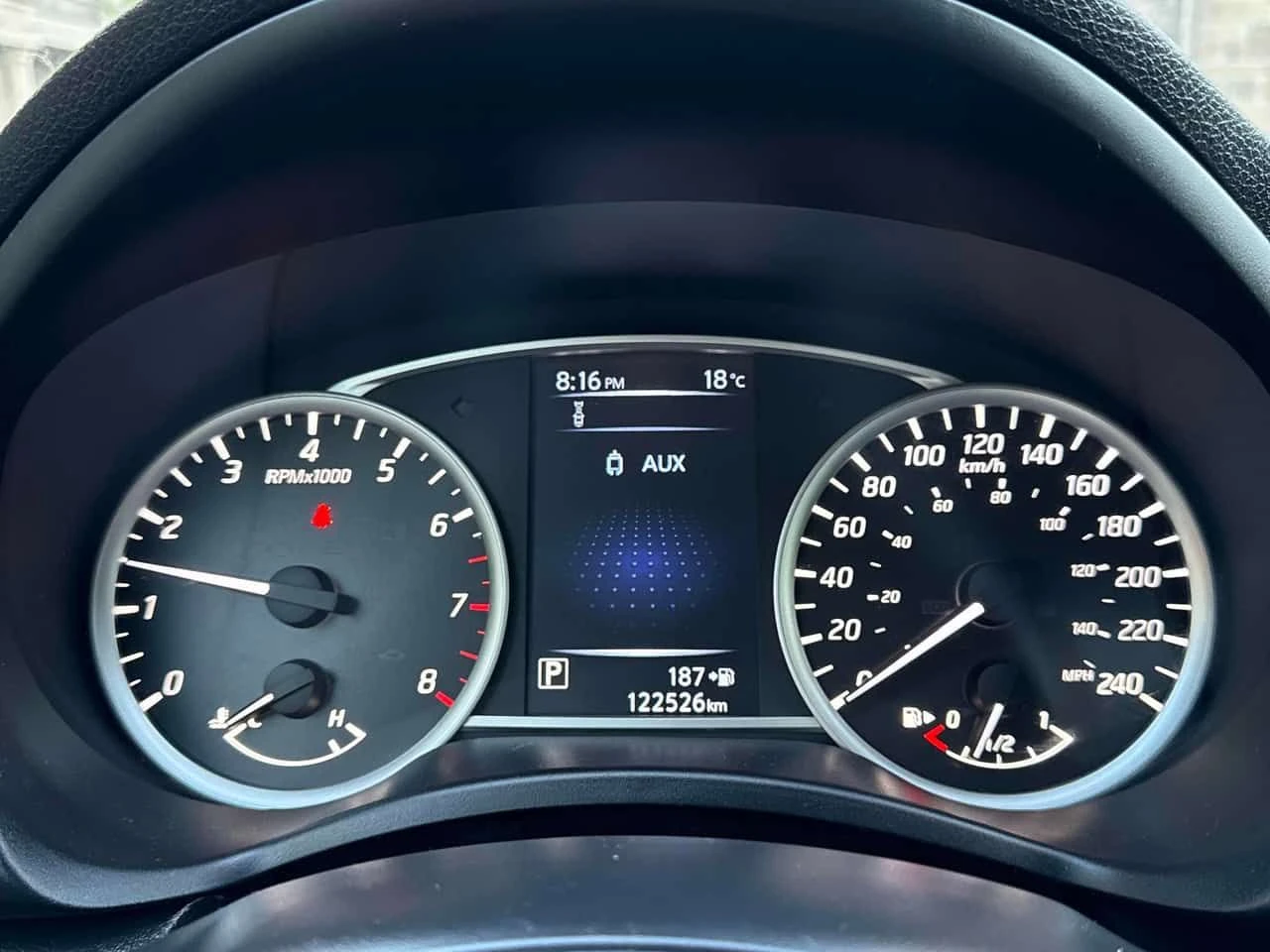 Nissan Sentra * SV CVT * АВТОКРЕДИТ БЕЗ ПЪРВОНАЧАЛНА ВНОСКА* , снимка 8 - Автомобили и джипове - 54807192