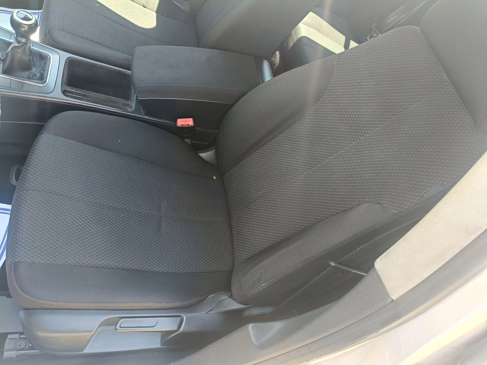 VW Passat 1.9 TDI 105, снимка 7 - Автомобили и джипове - 55075795