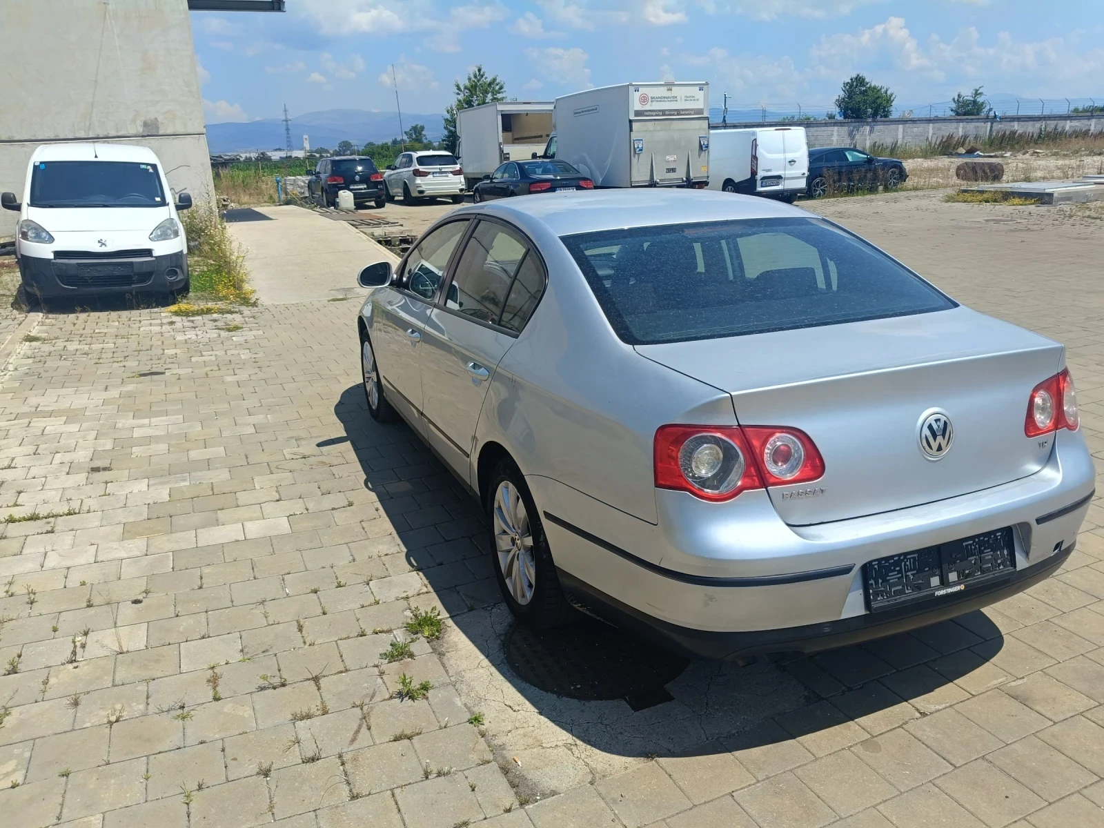VW Passat 1.9 TDI 105, снимка 5 - Автомобили и джипове - 55075795
