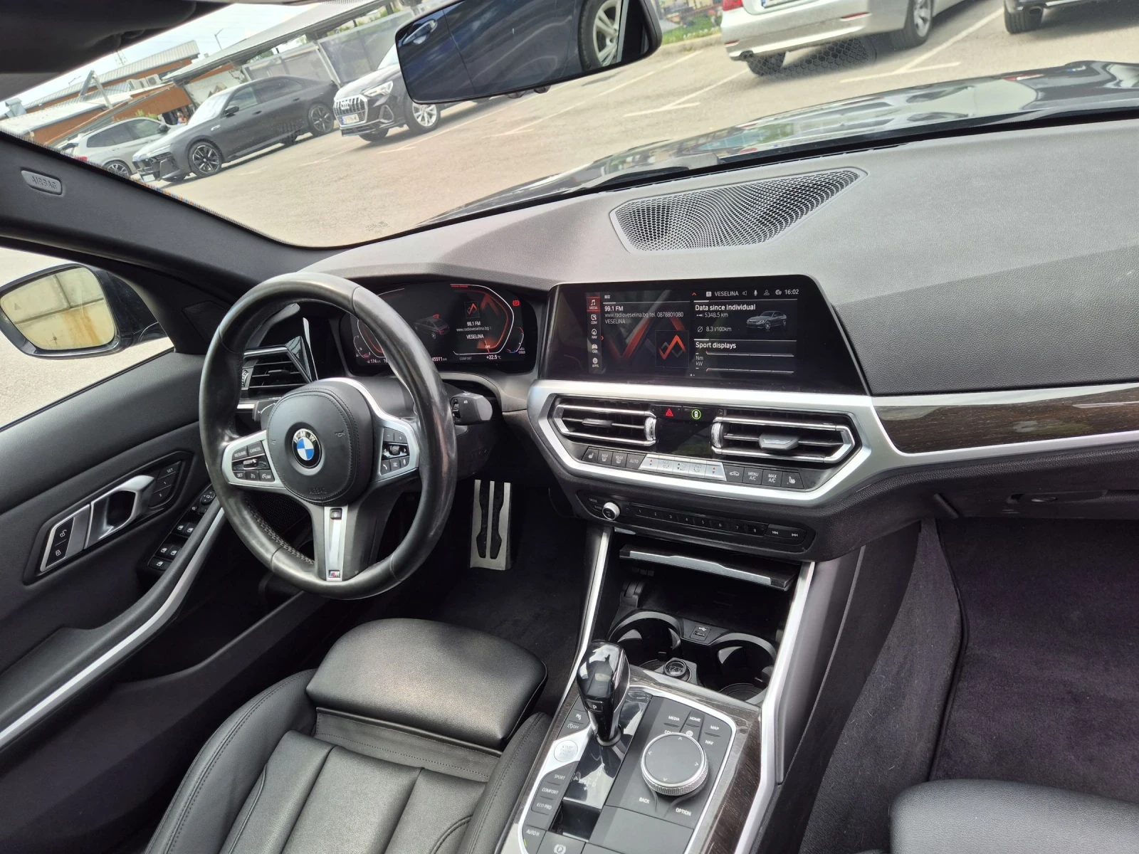 BMW 330 i Xdvive, снимка 10 - Автомобили и джипове - 55194329
