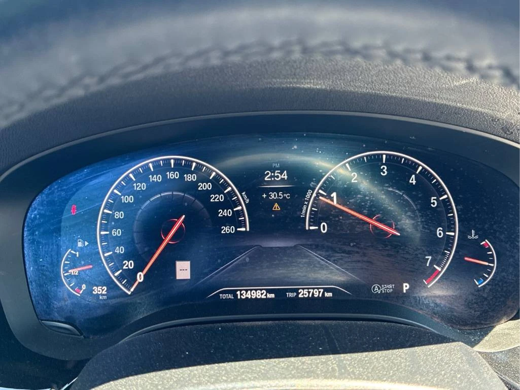 BMW 530 | HARMAN KARDON | ПОДГРЕВ | ШИБИДАХ | HUD | CARFAX, снимка 7 - Автомобили и джипове - 55228559