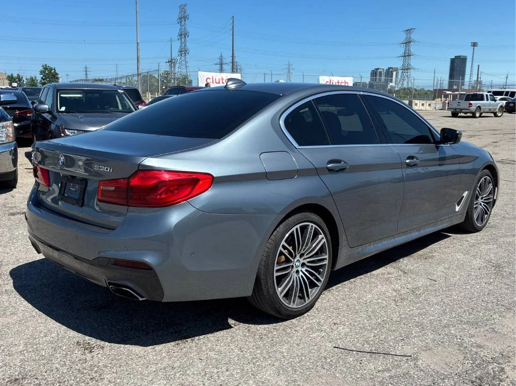 BMW 530 | HARMAN KARDON | ПОДГРЕВ | ШИБИДАХ | HUD | CARFAX, снимка 3 - Автомобили и джипове - 55228559