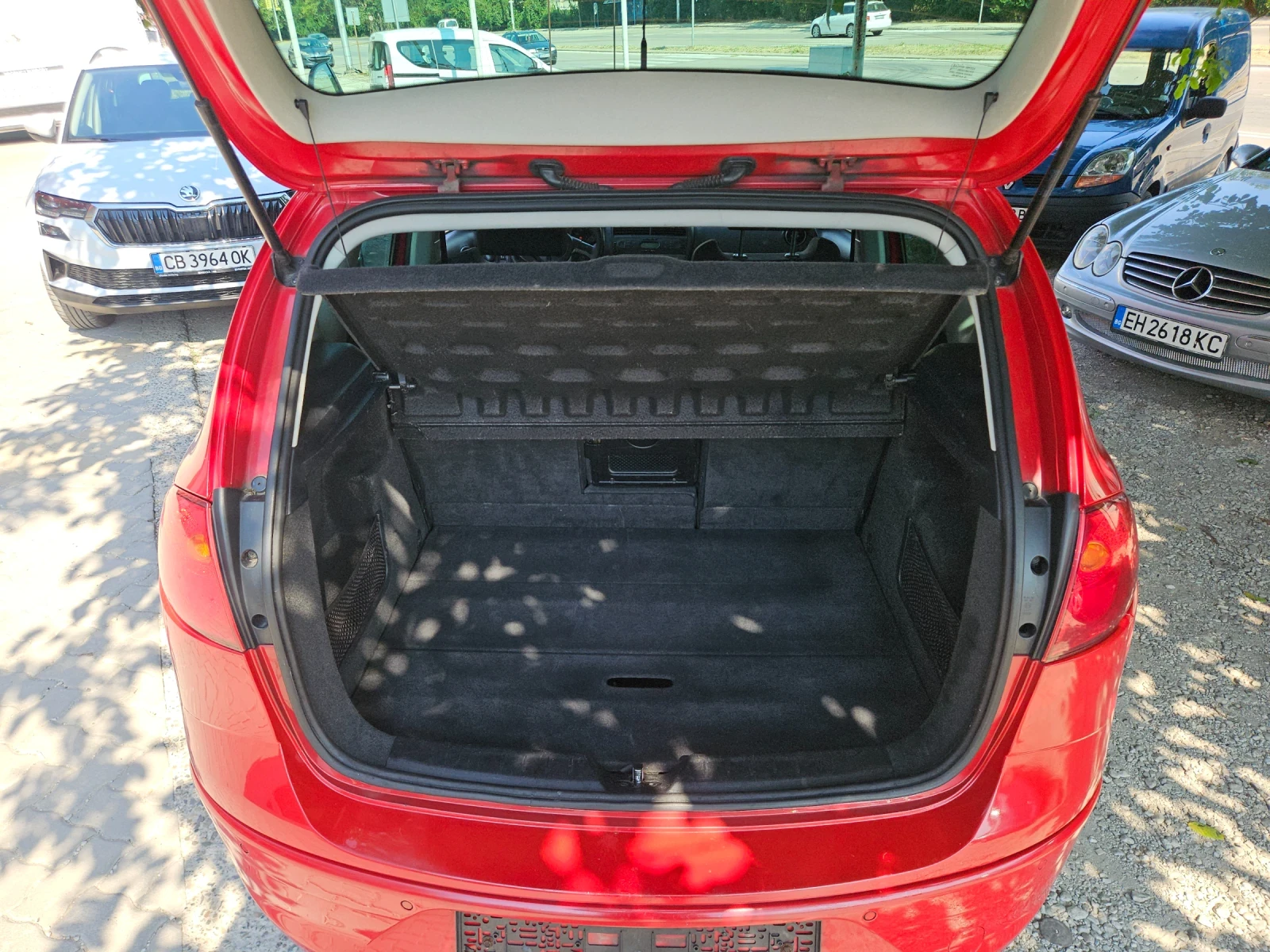 Seat Altea 1.9tdi---105кс, снимка 9 - Автомобили и джипове - 55569366