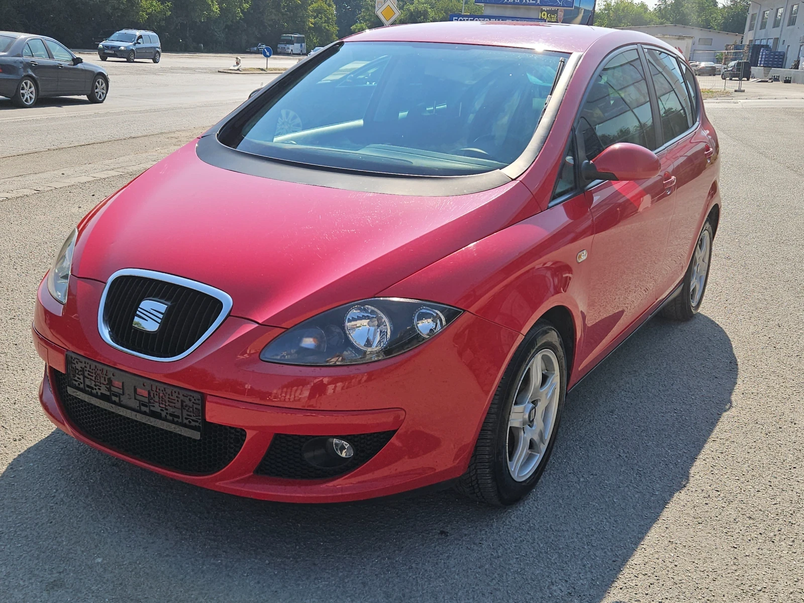 Seat Altea 1.9tdi---105кс, снимка 3 - Автомобили и джипове - 55569366