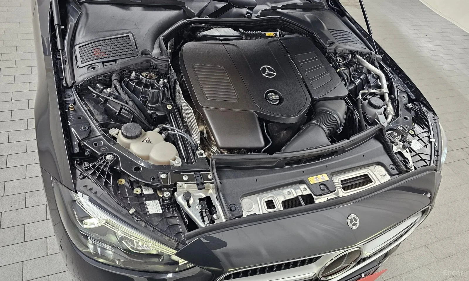 Mercedes-Benz C 200 C200 4MATIC, снимка 6 - Автомобили и джипове - 55575044