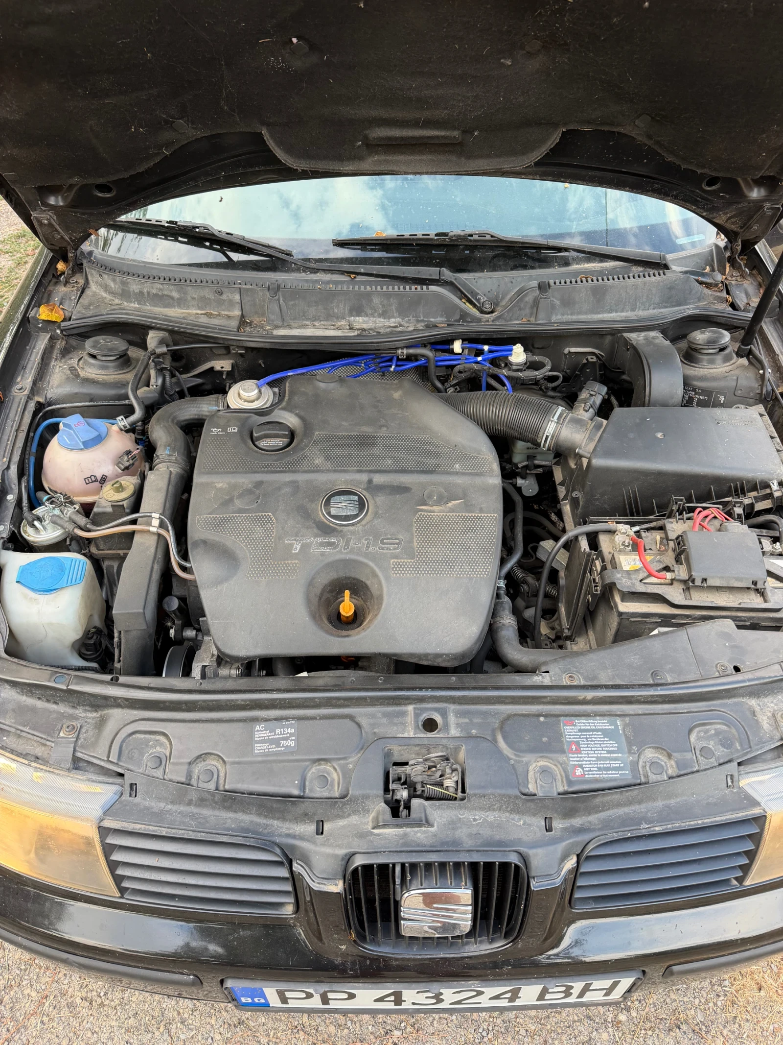 Seat Leon 1.9 TDi 90, снимка 12 - Автомобили и джипове - 55881664