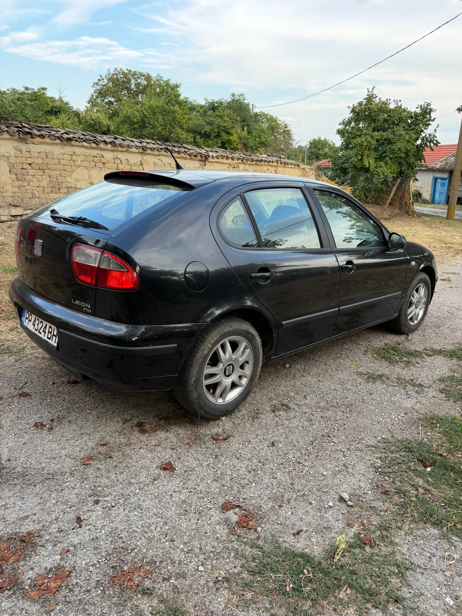 Seat Leon 1.9 TDi 90, снимка 5 - Автомобили и джипове - 55881664