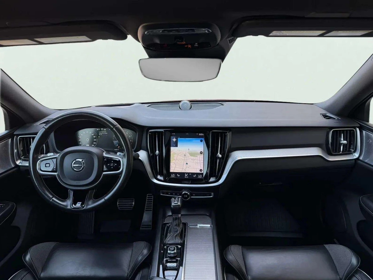 Volvo S60 T6* R-DESIGN* ПЪЛНА ИСТОРИЯ, снимка 8 - Автомобили и джипове - 56313495