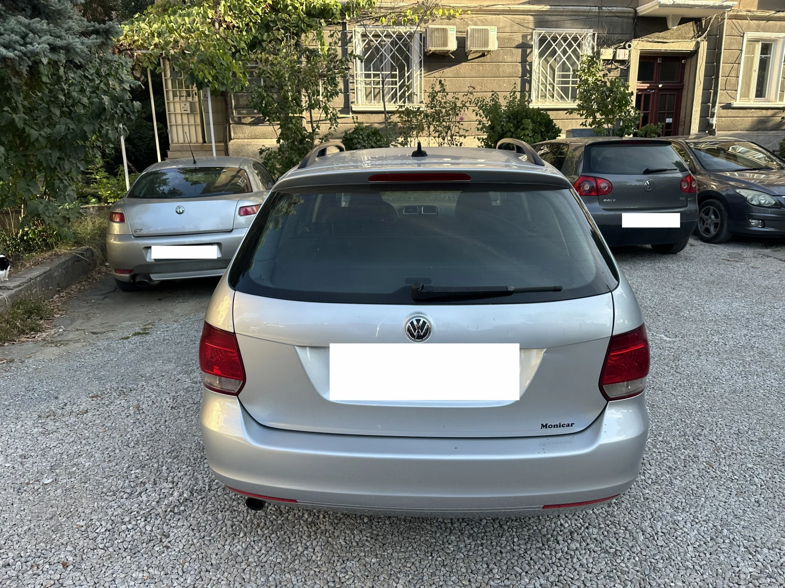 VW Golf 1.6TDi 105hp, снимка 3 - Автомобили и джипове - 56426840