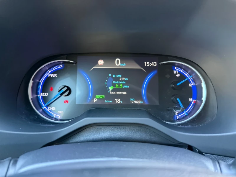 Toyota Rav4 2.5 HYBRID, 4WD , ГАРАНЦИЯ , СОБСТВЕН ЛИЗИНГ/БАРТЕ, снимка 12 - Автомобили и джипове - 52159514