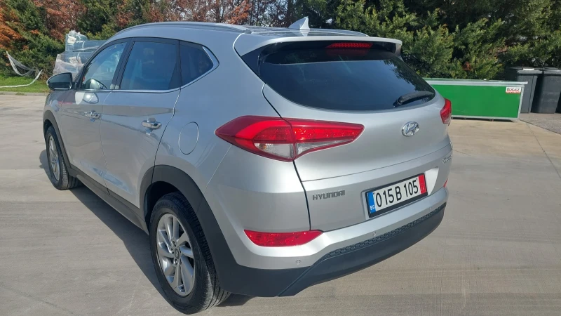 Hyundai Tucson 1.7 FULL EKSTRI, снимка 5 - Автомобили и джипове - 53539230