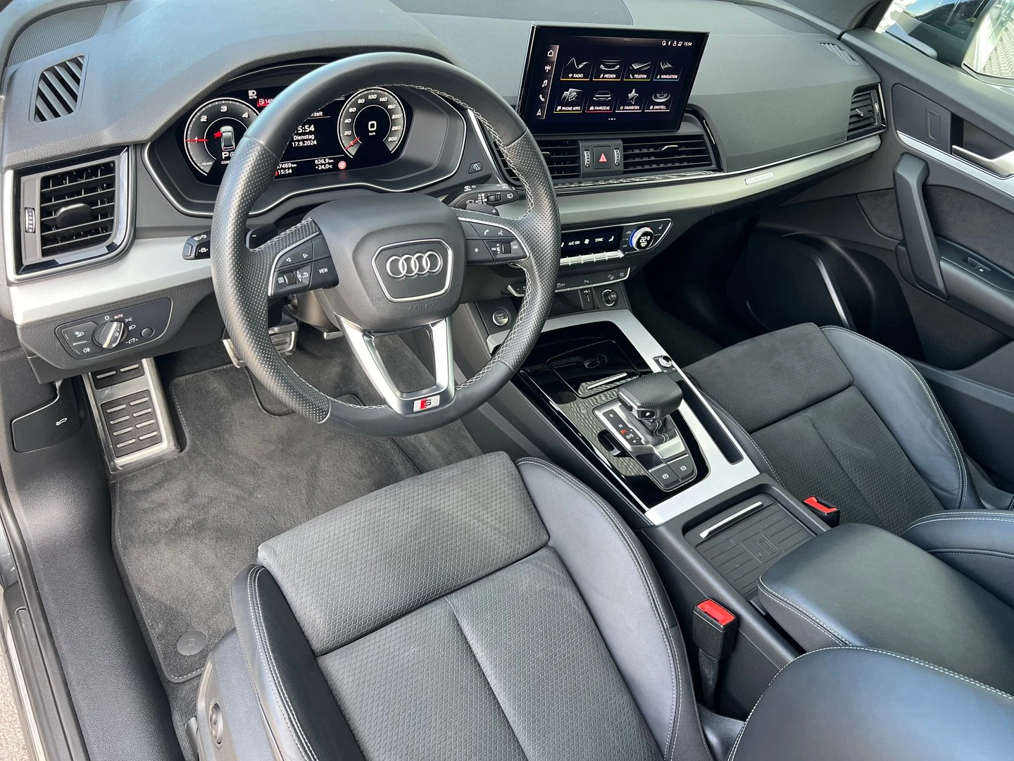 Audi Q5 S line 40 TDI quattro - изображение 9