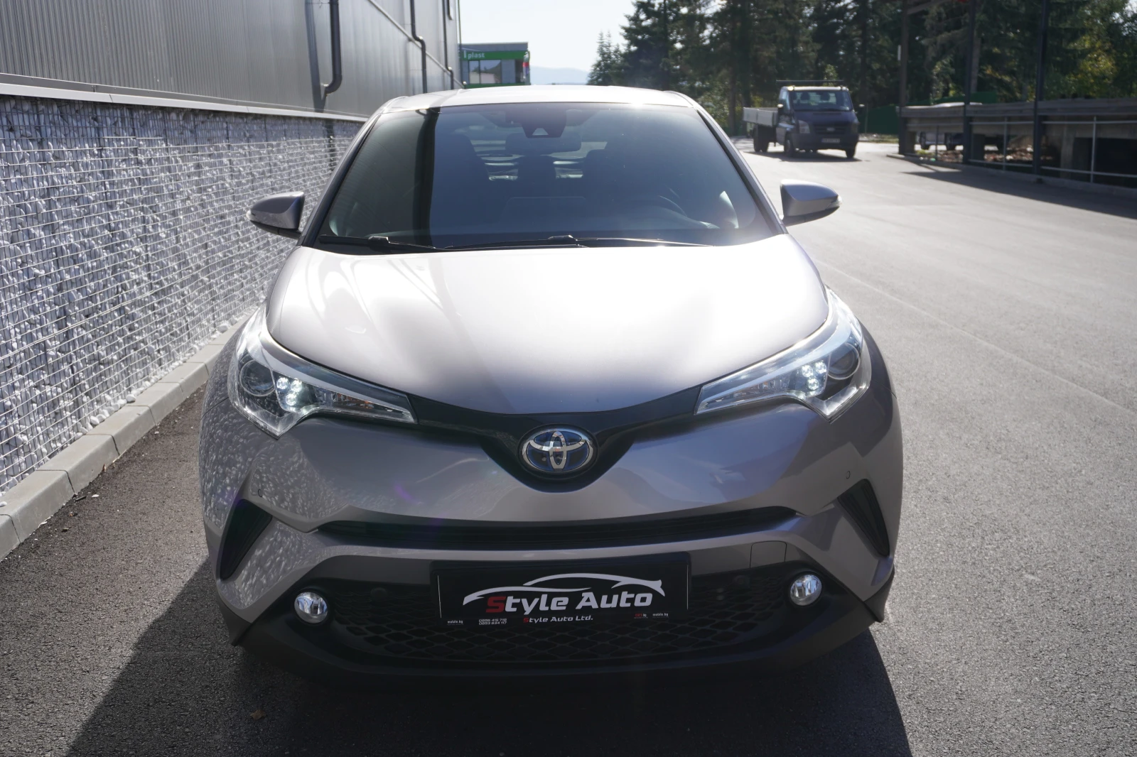 Toyota C-HR 1.8 HYBRID-LOUNGE/FULL/99.000KM!!/EURO6B-ГАРАНЦИЯ! - изображение 8