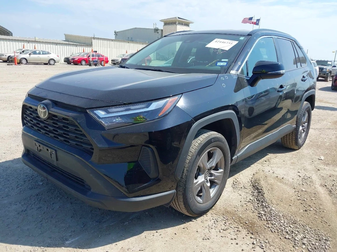 Toyota Rav4 XLE - изображение 2