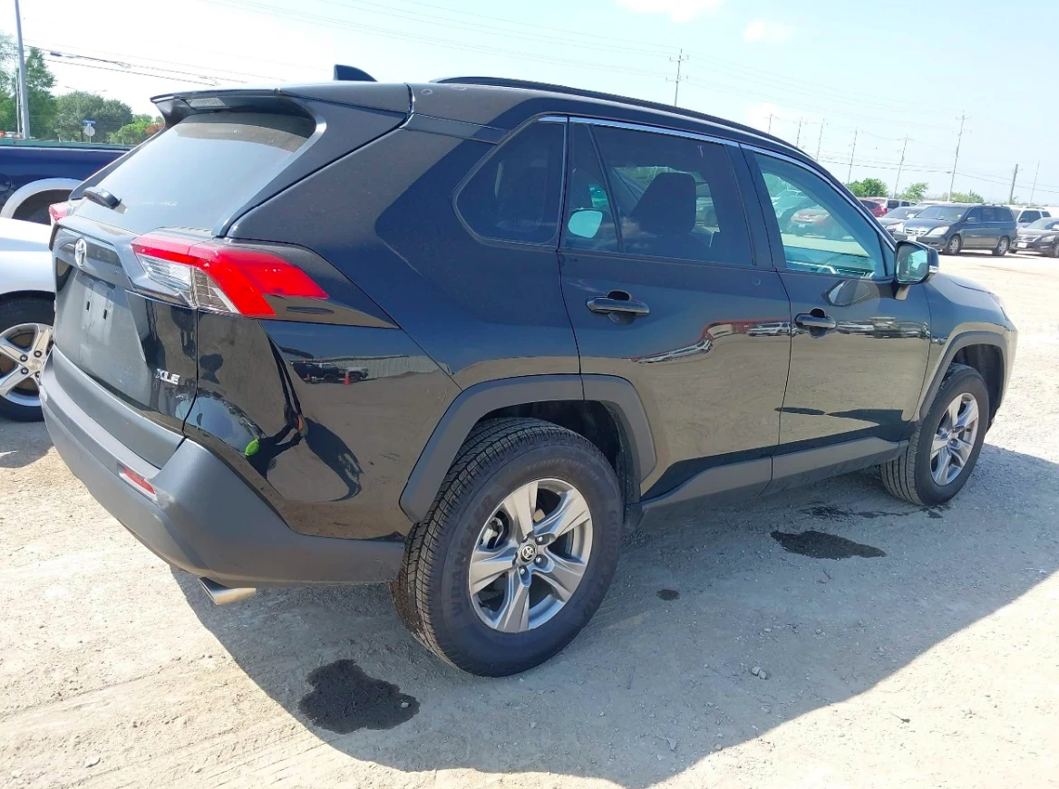 Toyota Rav4 XLE - изображение 5