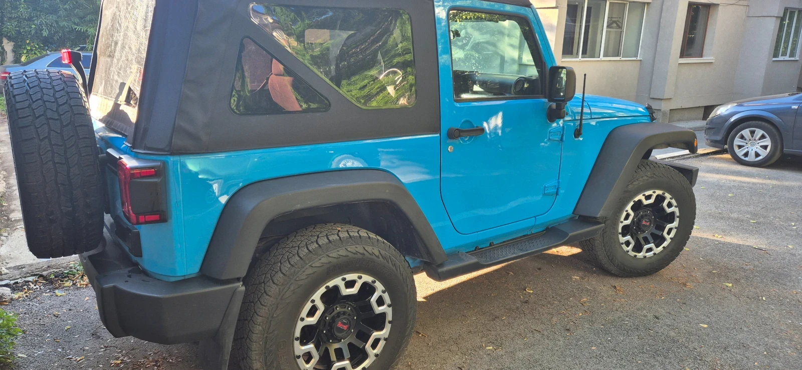 Jeep Wrangler  - изображение 9