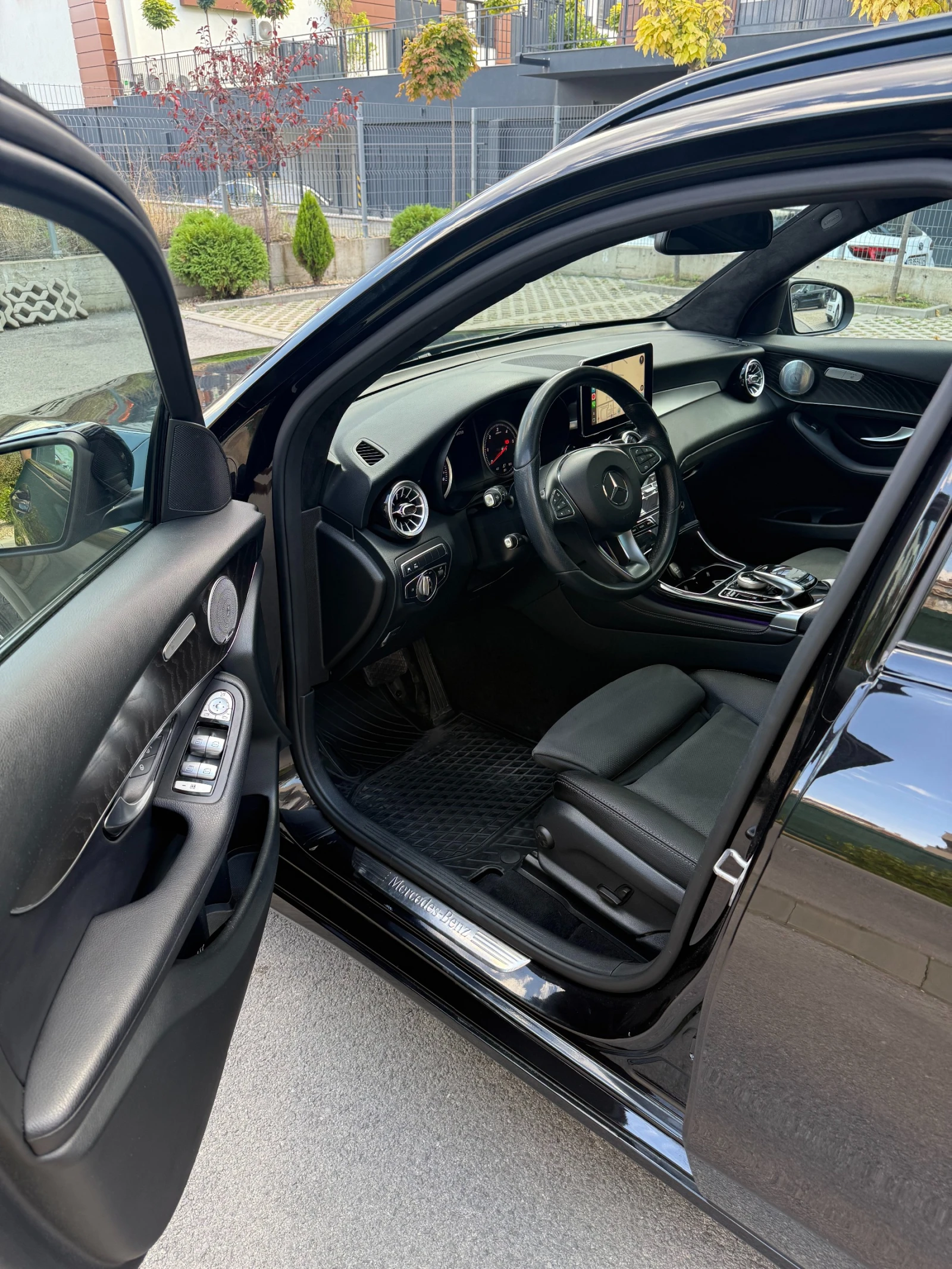 Mercedes-Benz GLC 350 4Matic* * AndroidAuto/Carplay*  | Mobile.bg   9