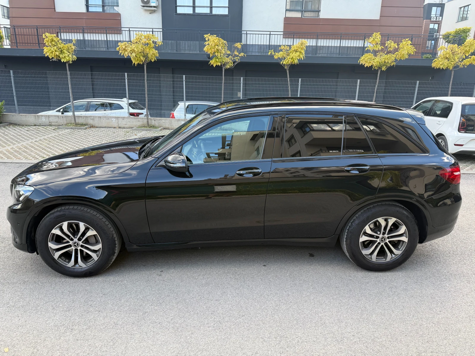 Mercedes-Benz GLC 350 4Matic* * AndroidAuto/Carplay*  | Mobile.bg   3