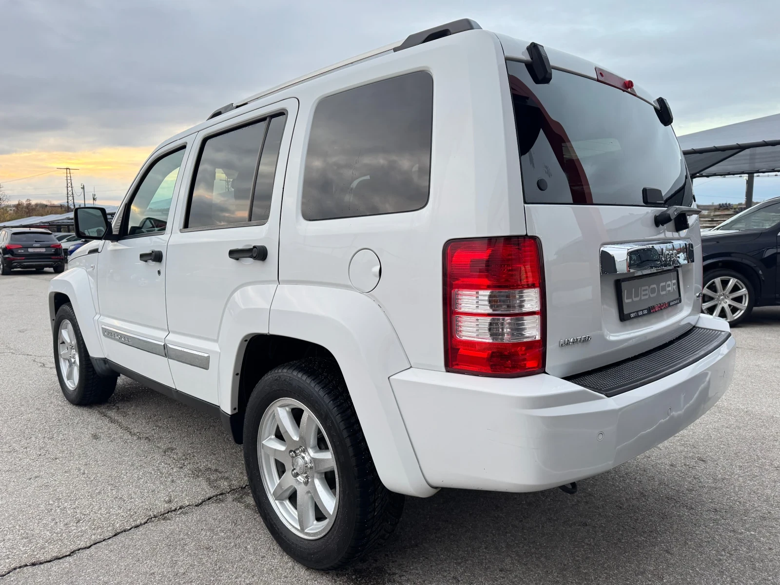 Jeep Cherokee 2.8D-AUT-NAVI---132.- | Mobile.bg   4