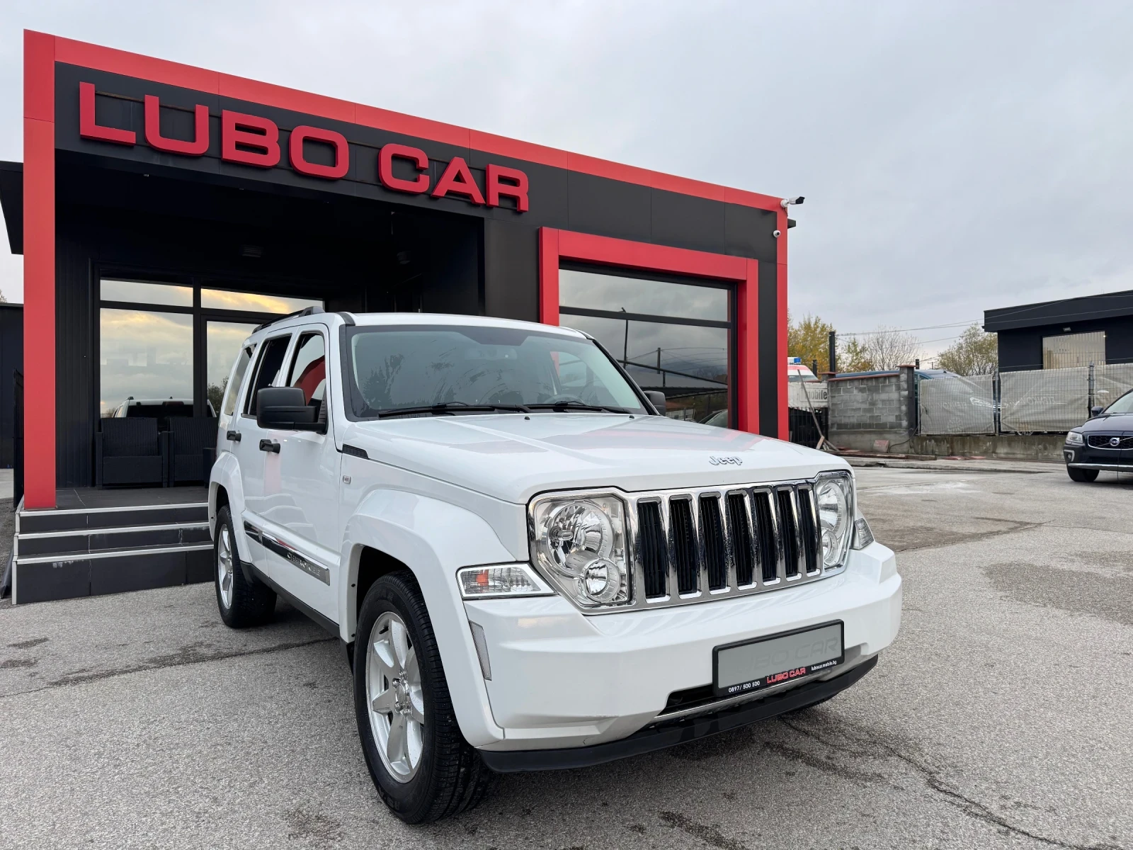 Jeep Cherokee 2.8D-AUT-NAVI---132.- | Mobile.bg   1