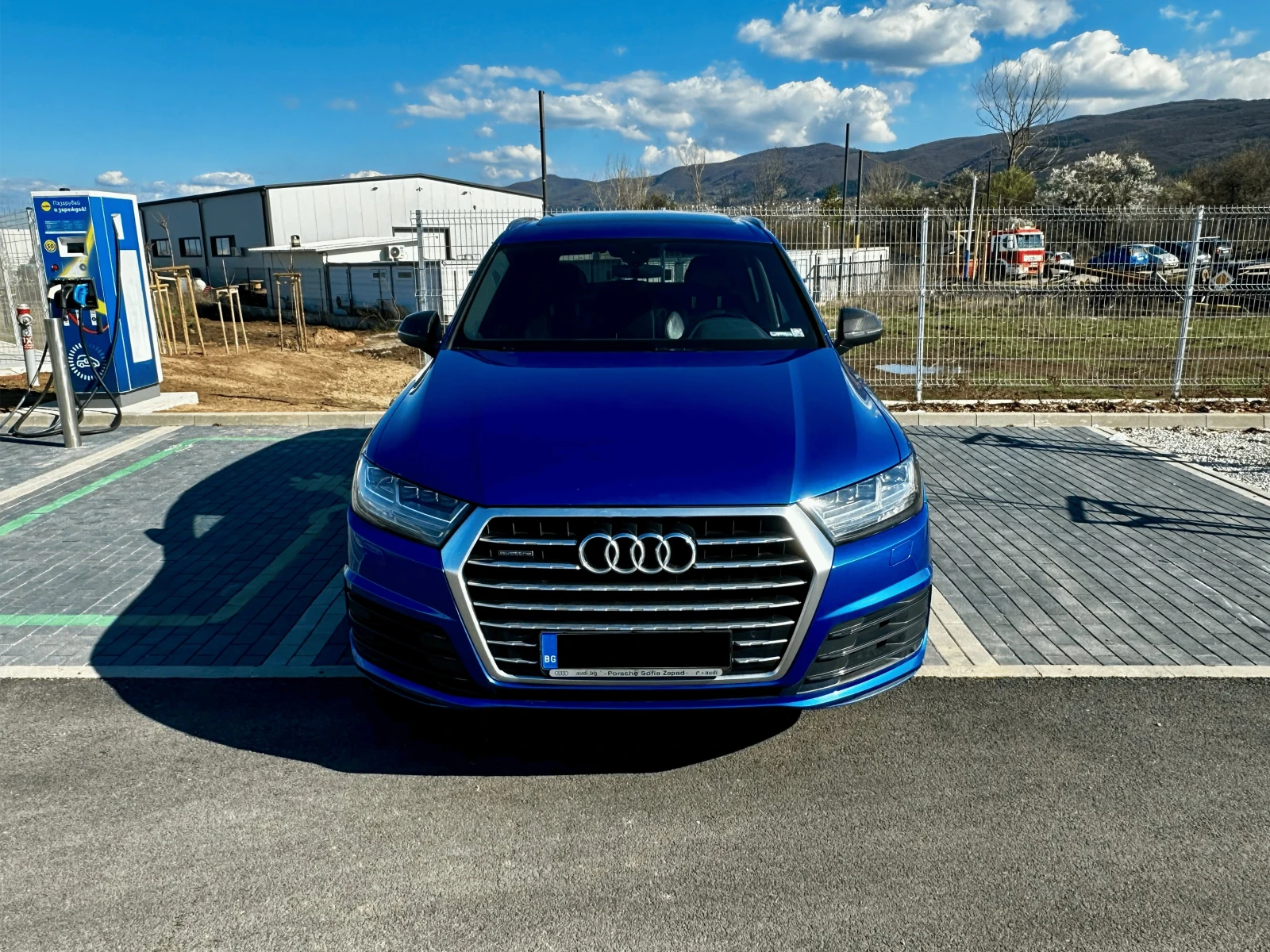 Audi Q7 3.0TDI S-Line, снимка 2 - Автомобили и джипове - 54113269