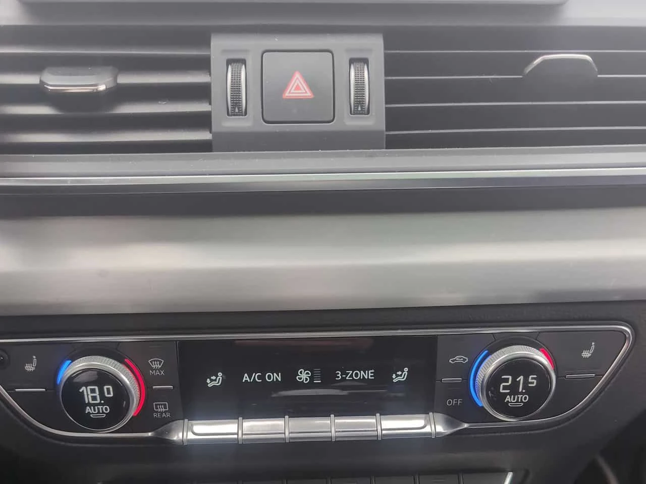 Audi Q5 * Progressiv * CARFAX * ЦЕНА ДО БГ, снимка 8 - Автомобили и джипове - 54205878