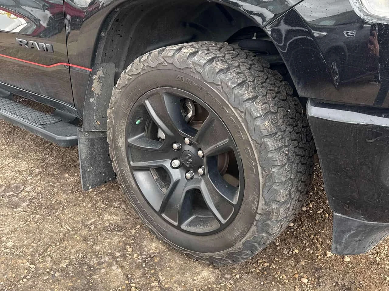 Dodge RAM 1500  Sport / CARFAX / CAMERA / �������� / ����������  | Mobile.bg � ����������� 7