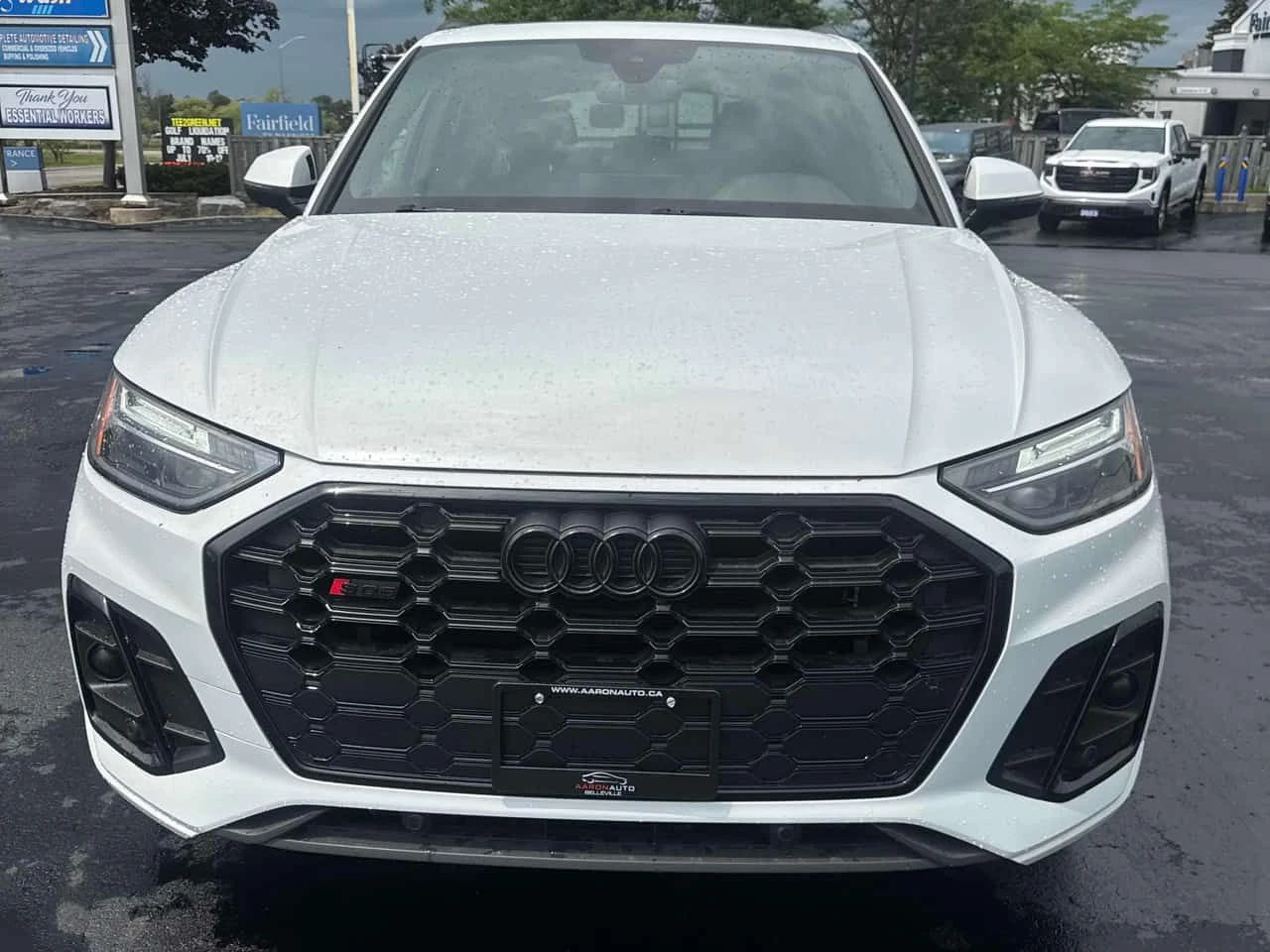 Audi SQ5 * Progressiv * CARFAX * БЕЗ ПЪРВОНАЧАЛНА ВНОСКА, снимка 6 - Автомобили и джипове - 55226331