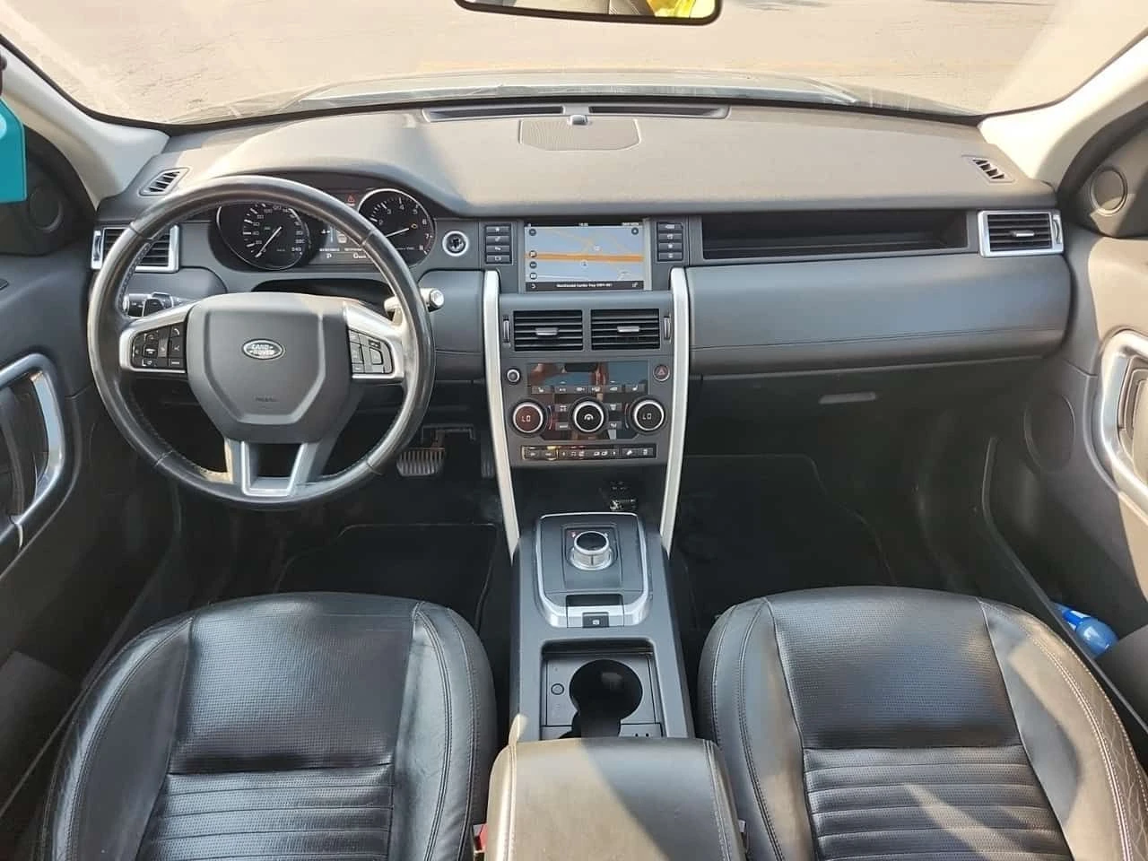 Land Rover Discovery Sport  4wd 4dr Hse Luxury / АВТОКРЕДИТ , снимка 10 - Автомобили и джипове - 55474339